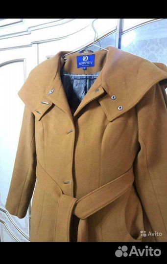 Пальто женское