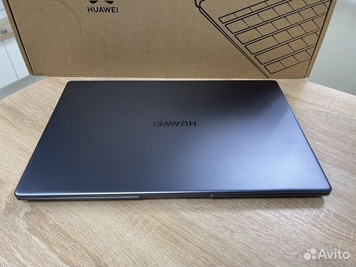Ноутбук Huawei MateBook D15
