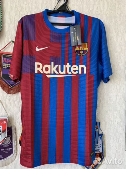 Футбольная форма Барселона размер L