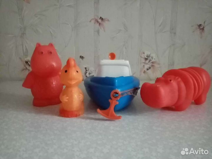 Игры, игрушки, флажки СССР