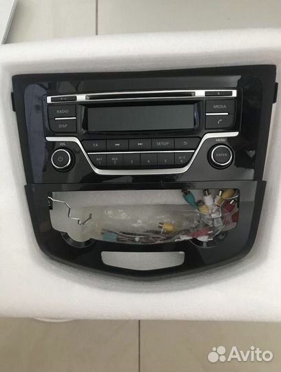 Штатная магнитолла Ниссан х-трейл