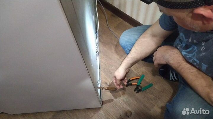 Ремонт холодильников, см и пм на Бору и в нино