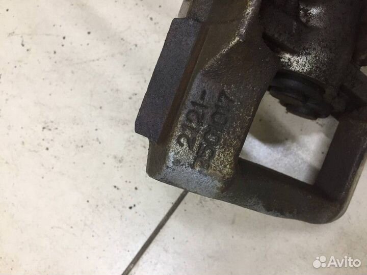 Суппорт передний правый LADA Niva (4х4)