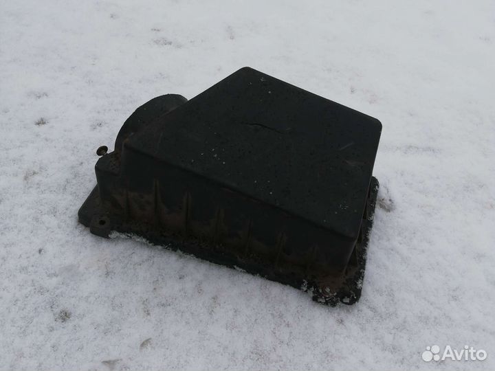 Корпус воздушного фильтра Форд Фокус 1