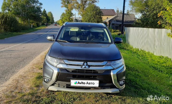 Mitsubishi Outlander 2.0 CVT, 2016, 177 500 км