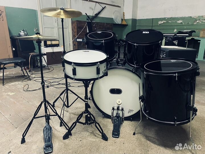 Ударная установка /Барабаны