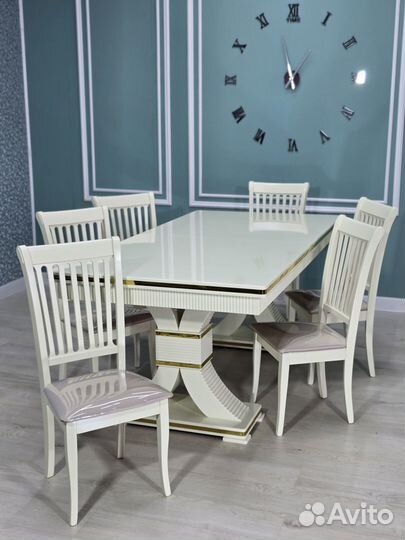 Стол Шанель (разные размеры)