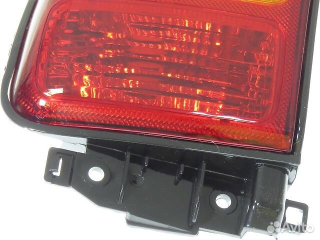 Фонарь задний левый (трехцветный) Rav4