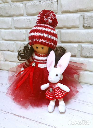 Кукла в подарок