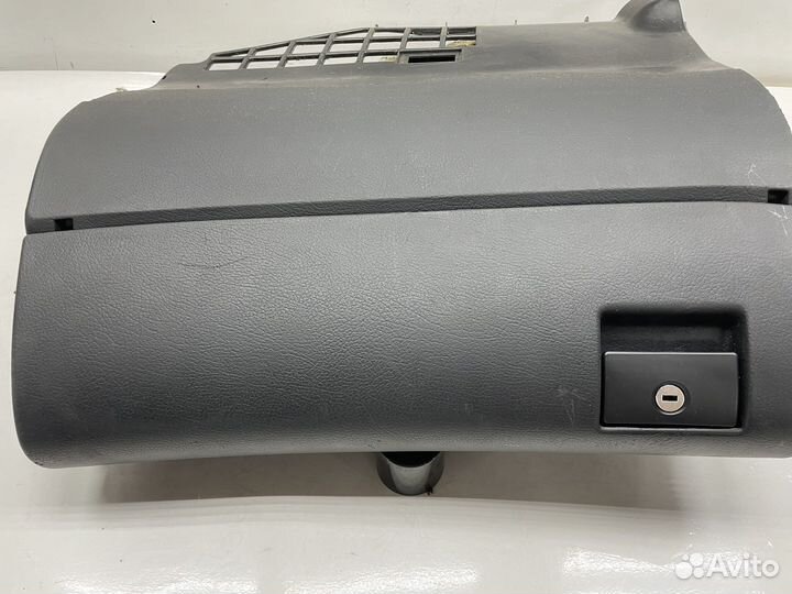 Бардачок Audi A4 B5