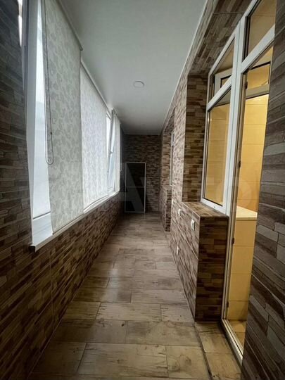 1-к. квартира, 42 м², 1/4 эт.