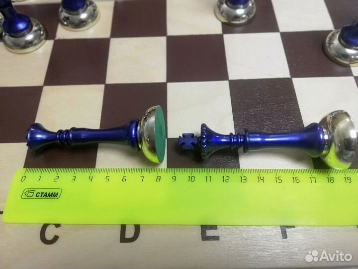 Большие красивые подарочные сувенирные шахматы