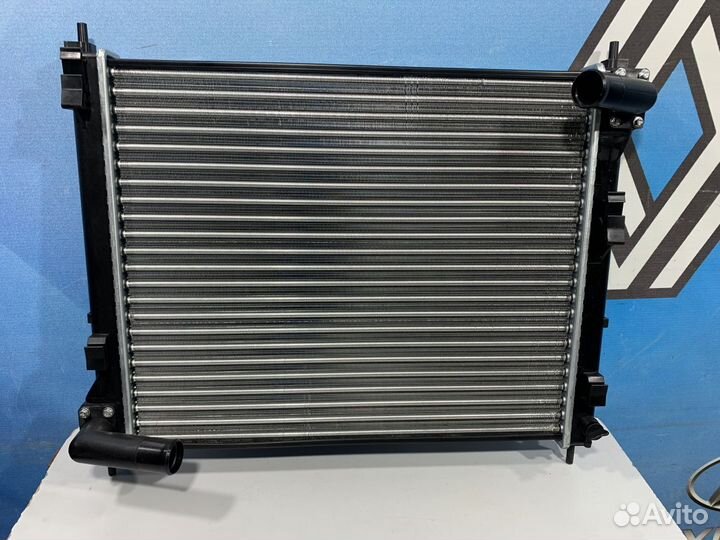 Радиатор охлаждения двигателя основной Nissan micr