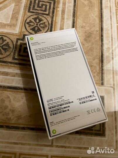 Муляж в коробке айфон 14 про макс