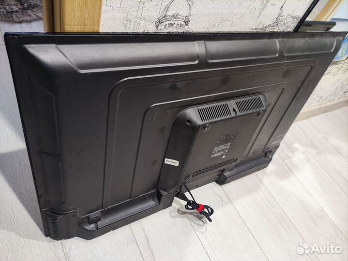 LCD-телевизор Rolsen RL-42S1501FT2C