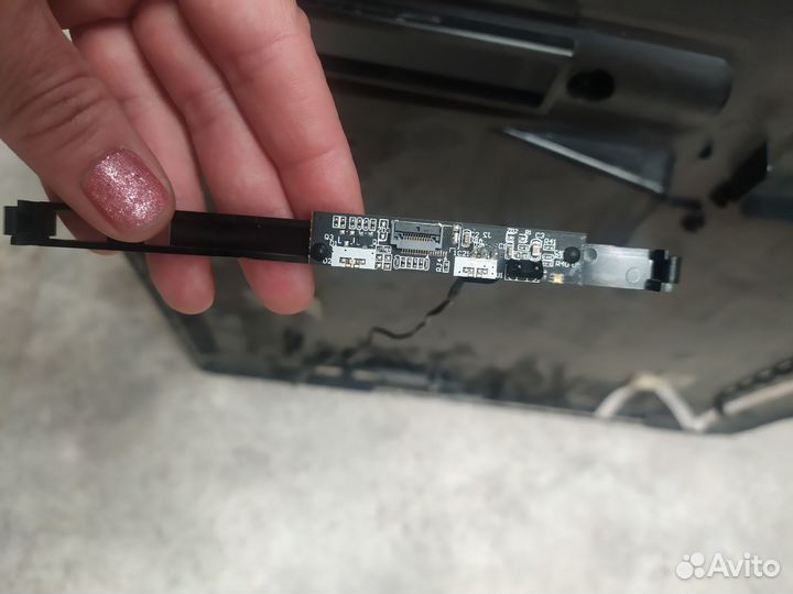 Телевизор на разбор Philips 32PFL6008T\60