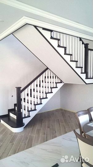 Лестница на второй этаж
