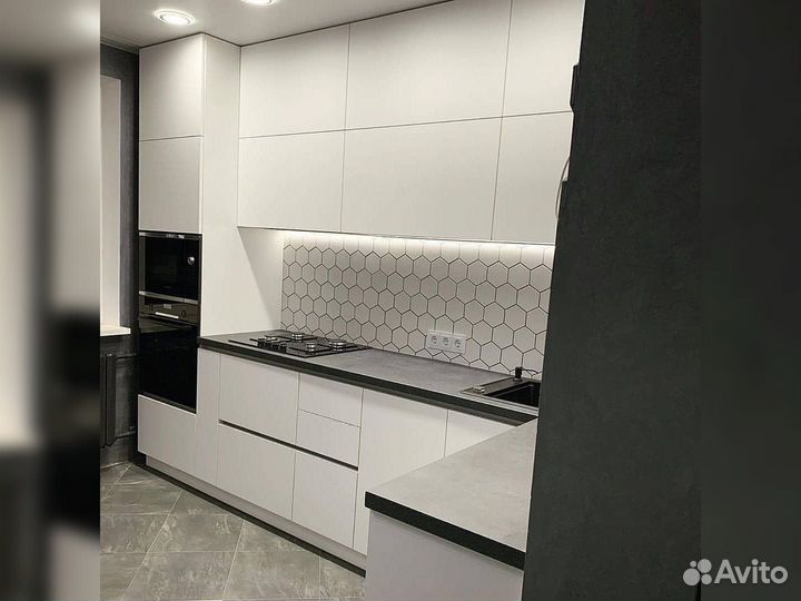 Кухонный гарнитур на заказ. Своё производство