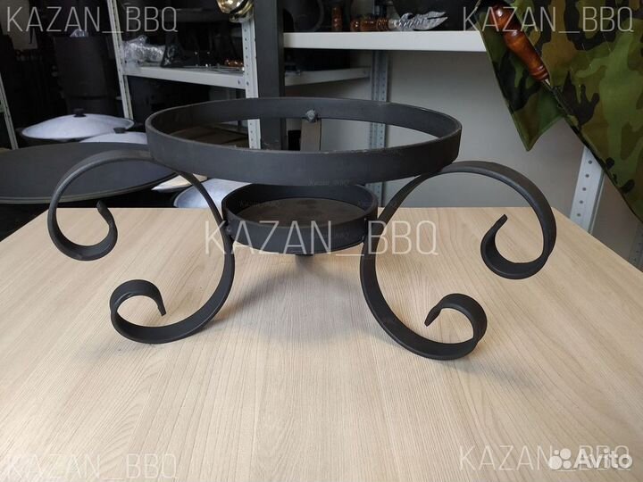 Кованая подставка для саджа и казана