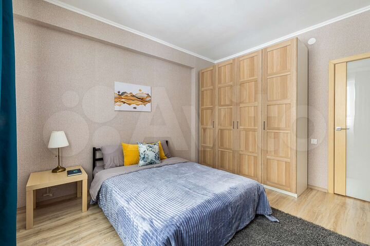 2-к. квартира, 65 м², 4/14 эт.