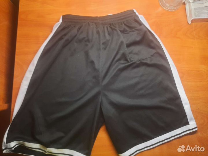 Баскетбольные шорты