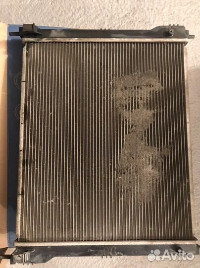 Продам радиатор nissan juke 2010-2014