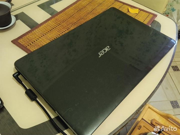Acer E1-571G