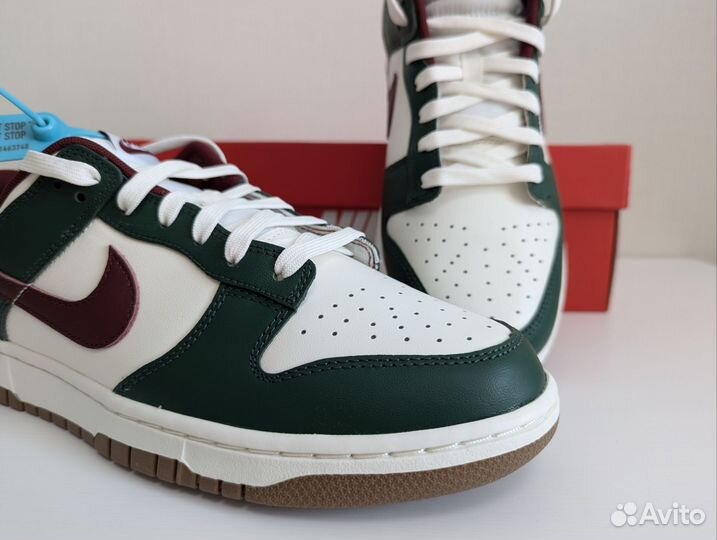 Кроссовки Nike Dunk Low Retro в наличии