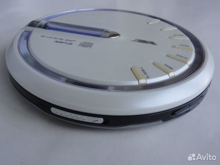 CD/MP3 компакт-диск плеер Aiwa XP-ZV77