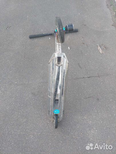 Трюковой самокат