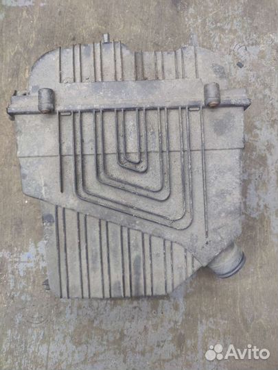 Корпус воздушного фильтра Renault Logan, Sandero