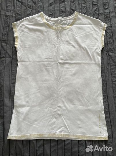 Футболка guess на размер s