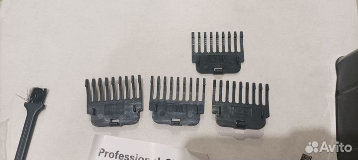 Триммер аккумуляторный для бороды