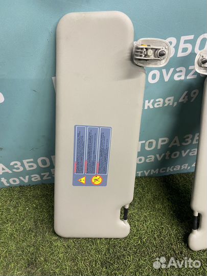 Солнцезащитные козырьки Renault Duster