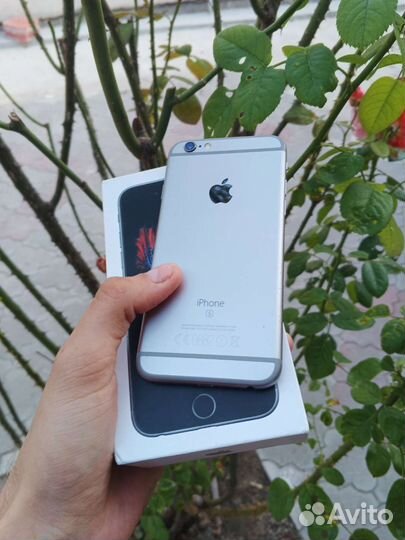 iPhone 6s на 64гб
