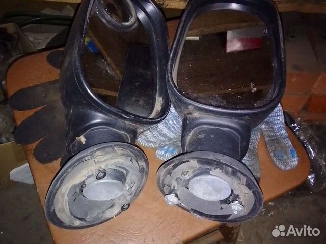 Зеркало правое Рено Логан 1.4 2007г