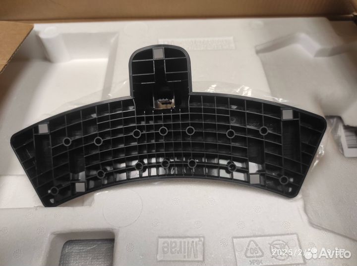 Подставка 24MT48 lgekr MAM642641 от LG 24TK410V-PZ