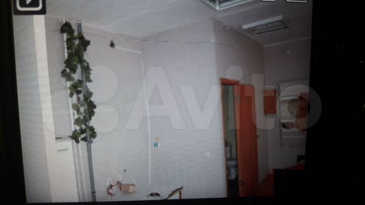 Комната 27 м² в 1-к., 1/4 эт.