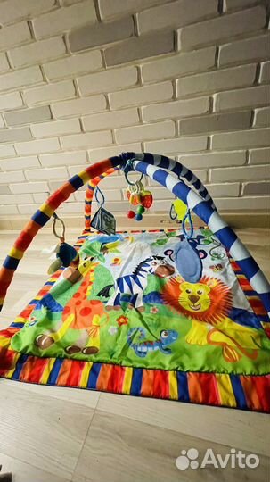 Развивающий коврик