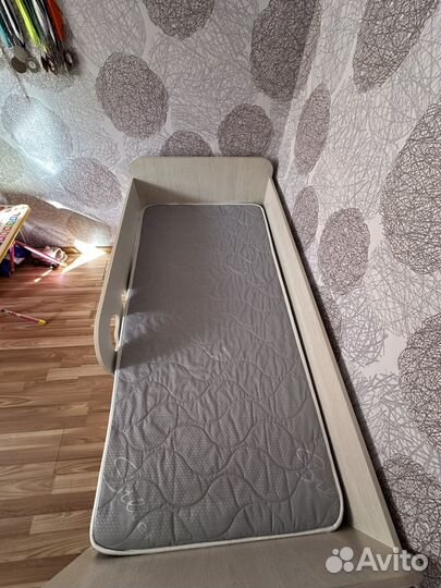Детская кровать+матрац