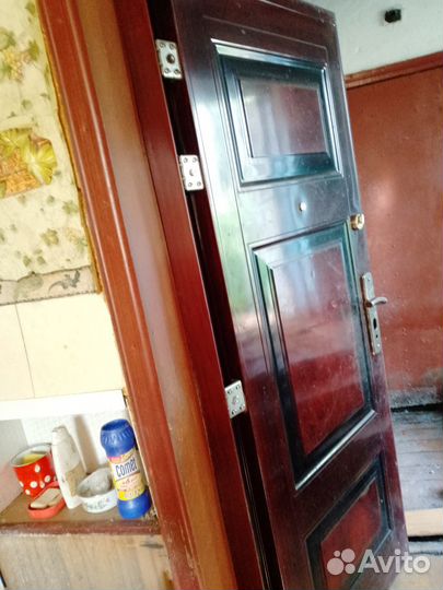 Дверь металлическая входная, б/у