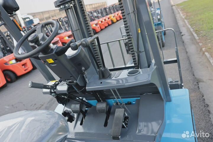 Вилочный погрузчик TRF D35-3i, 2023