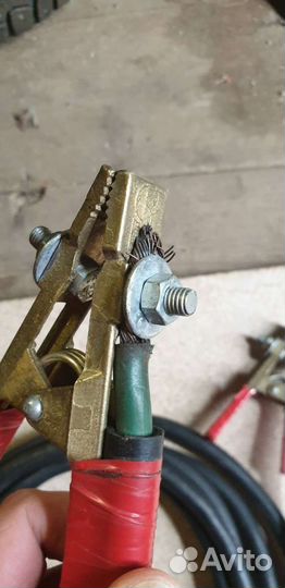 Медные провода для прикуривания