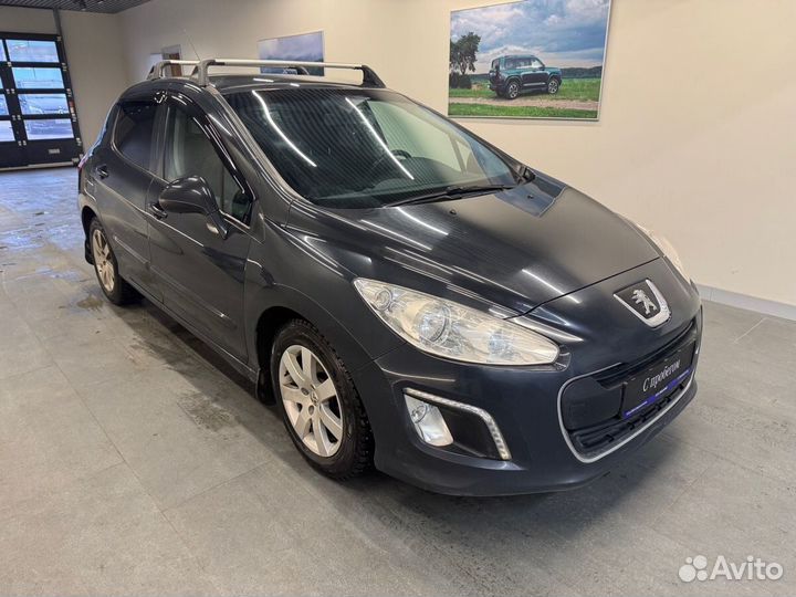 Peugeot 308 1.6 AT, 2011, 199 000 км