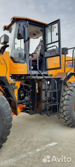 Фронтальный погрузчик Lonking CDM856, 2023