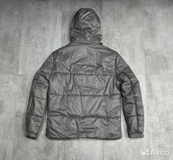 Куртки Tommy Hilfiger