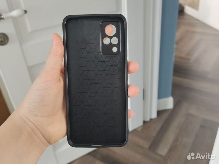 Чехлы на телефон Vivo v21