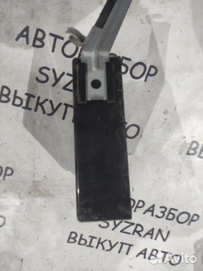 Блок управления дверьми Hyundai Elantra