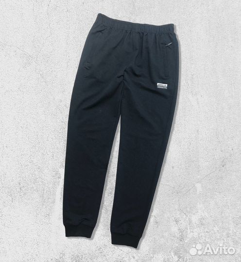 Спортивный костюм Adidas