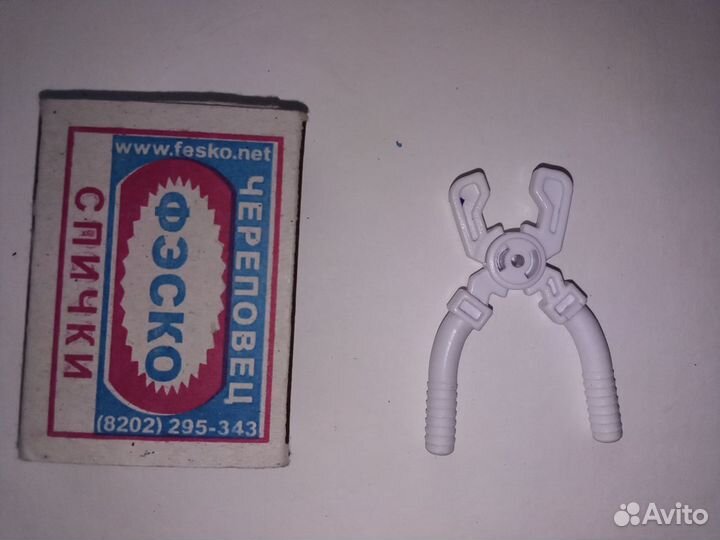 Игрушки из киндер сюрприза